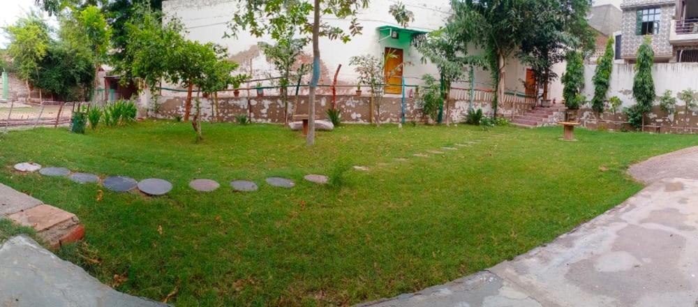 Nature Resort Agra  Bagian luar foto